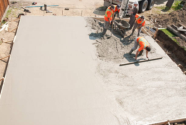 Best Concrete Walkway Installation  in Artondale, WA
